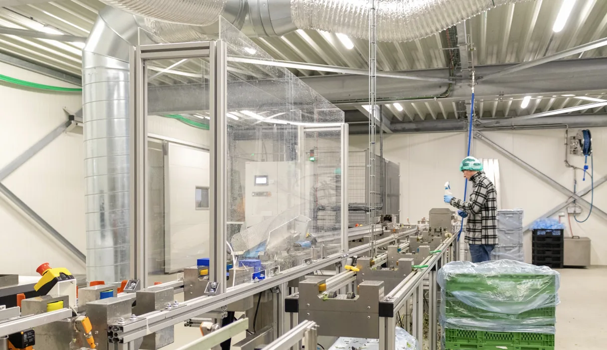 Floors in Growy's vertical farm in Amsterdam: Ucrete BC4, Comforpox 870 HB Coating and Comforpur 660 Uni, detail 2